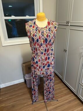 Monki Colorful Floral Sleeveless Jumpsuit Size Small